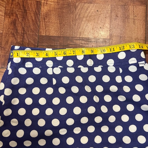 Women’s Guess skirt size 29 purple with white polka dots - Picture 3 of 6